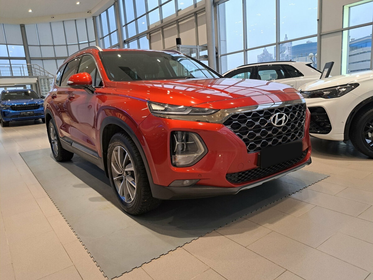 Купить Hyundai Santa Fe, 2019, 136 759 км.. Фото: #2