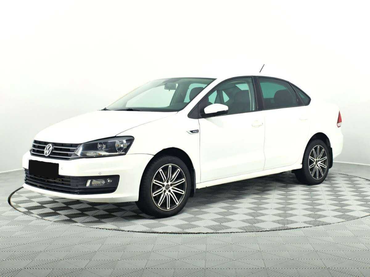 Купить Volkswagen Polo, 2018, 112 000 км.. Посмотреть фото