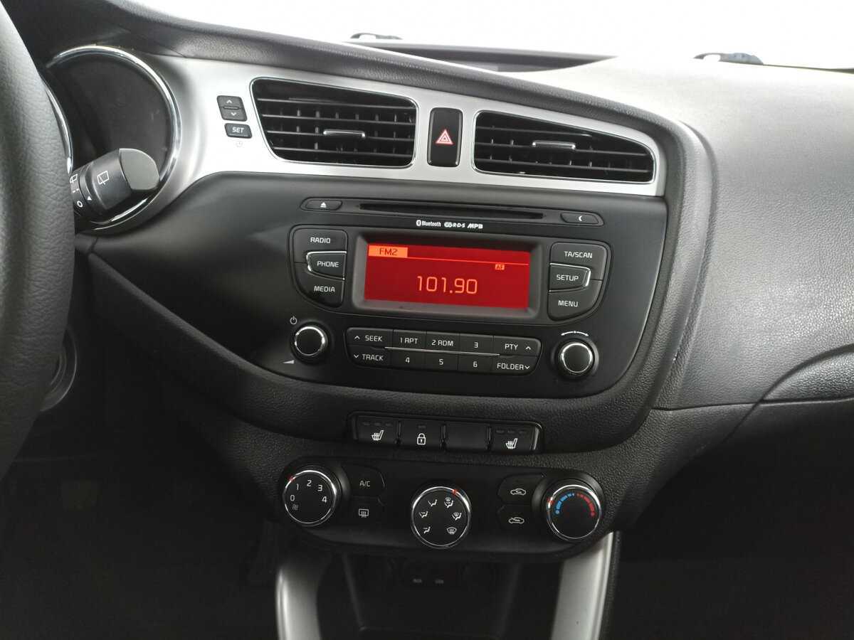 Купить Kia Ceed, 2015, 127 002 км.. Фото: #11