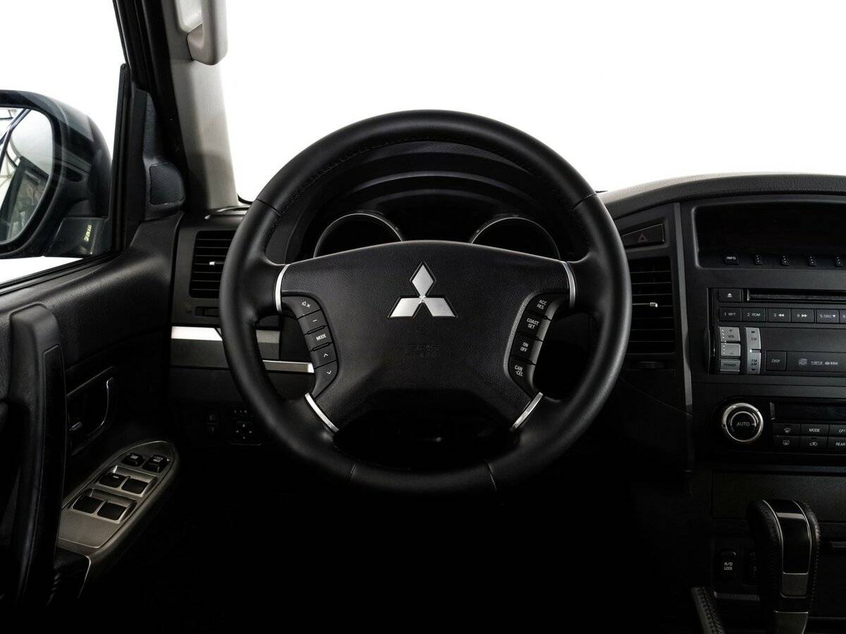 Купить Mitsubishi Pajero, 2012, 206 007 км.. Фото: #7