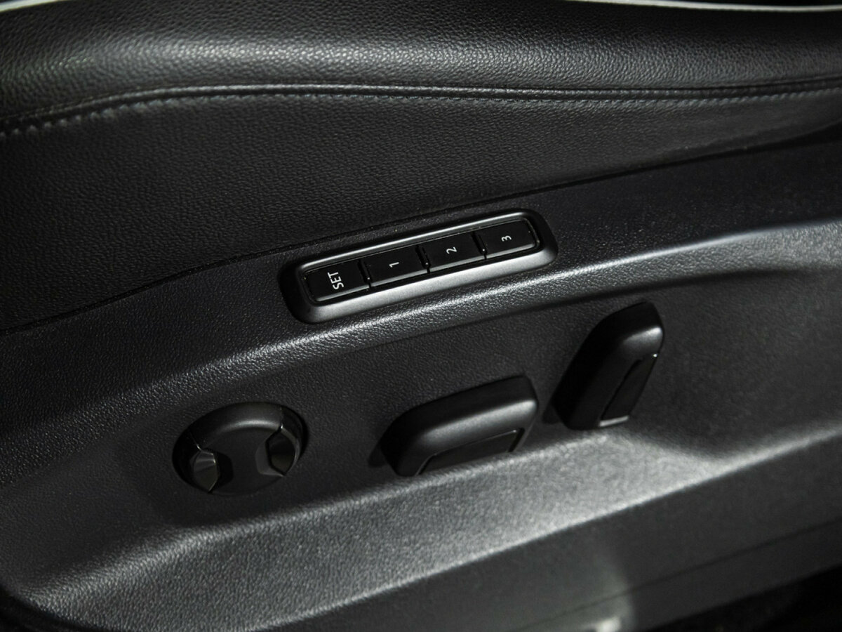 Купить Volkswagen Tiguan, 2017, 105 460 км.. Фото: #13