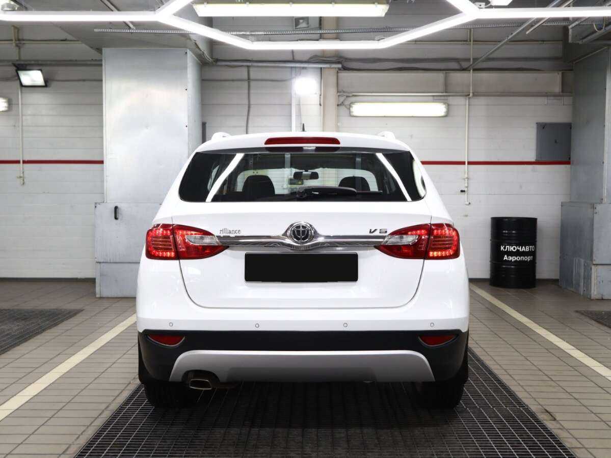 Купить Brilliance V5, 2014, 63 500 км.. Фото: #3