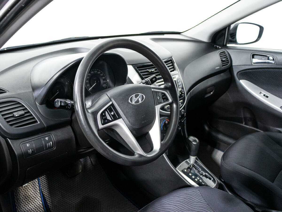Купить Hyundai Solaris, 2014, 228 655 км.. Фото: #10