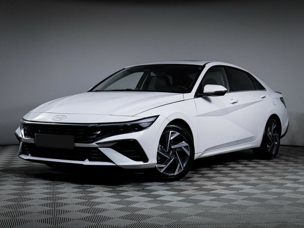 Купить Hyundai Elantra, 2024, 9 266 км.. Посмотреть фото