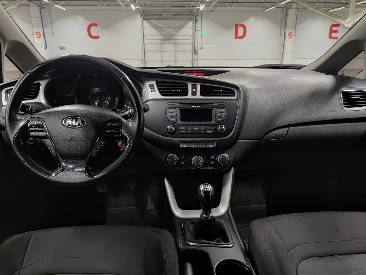 Купить Kia Ceed, 2013, 152 874 км.. Фото: #12