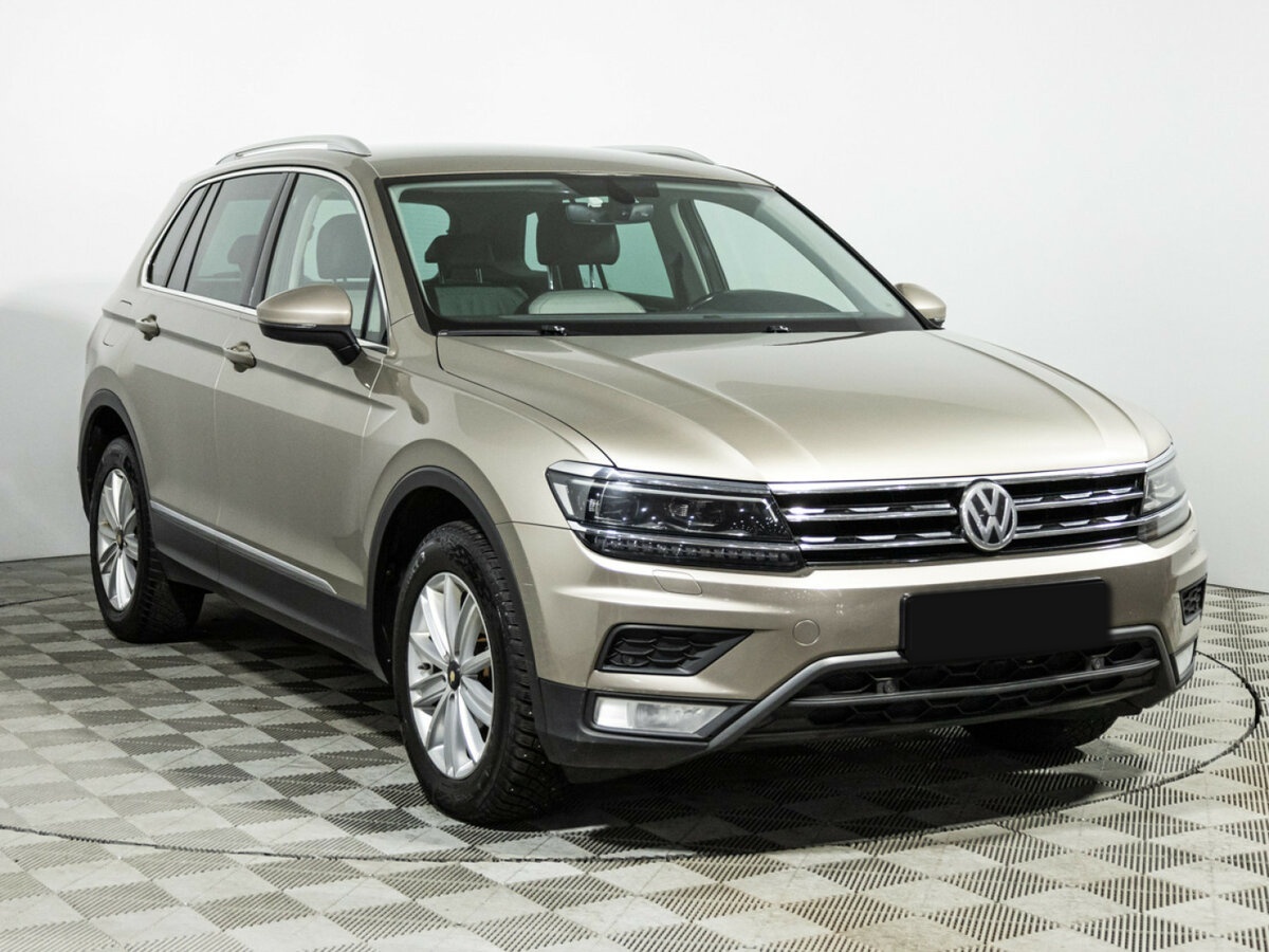 Купить Volkswagen Tiguan, 2017, 235 698 км.. Фото: #2