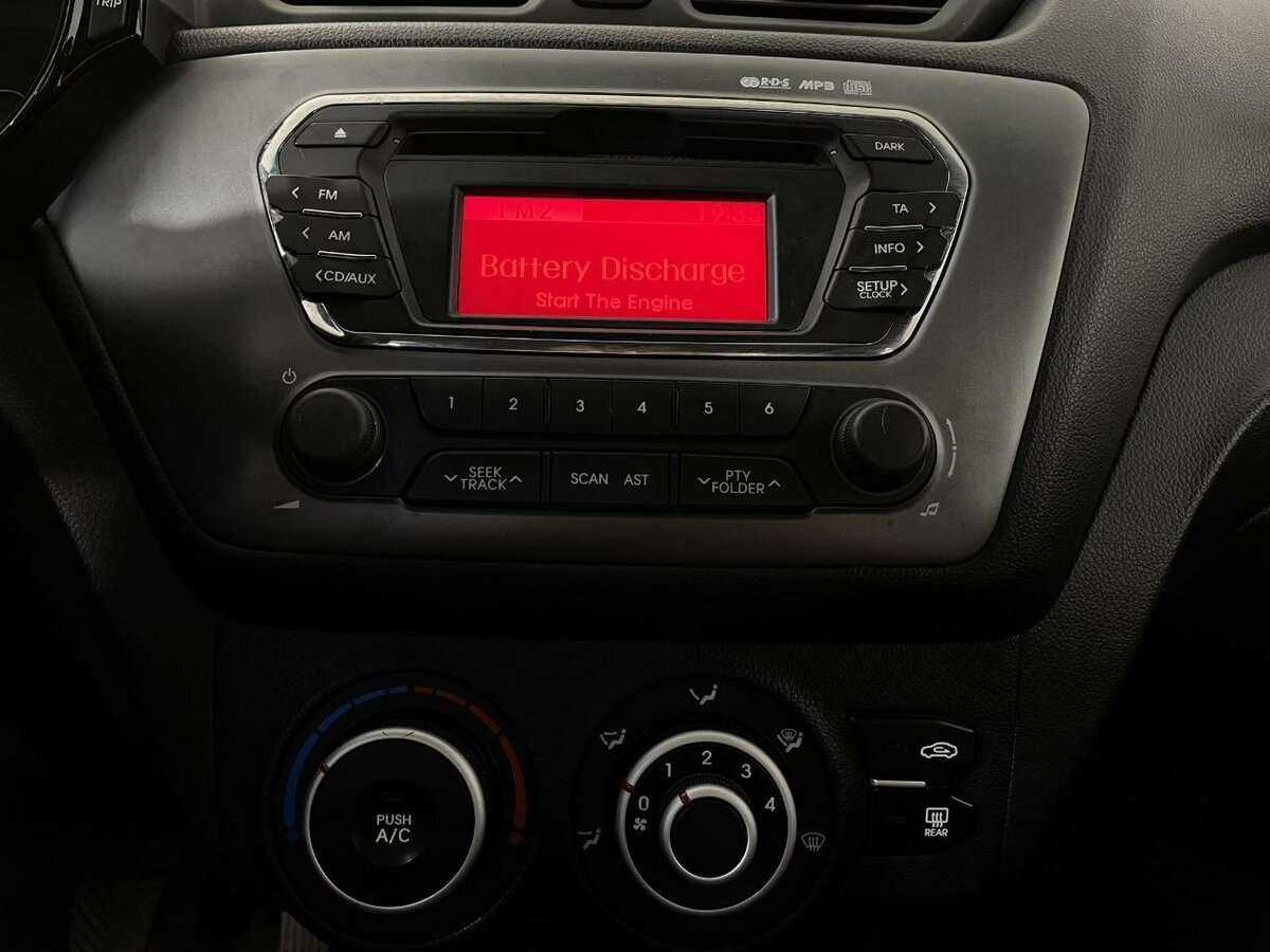 Купить Kia Rio, 2013, 148 544 км.. Фото: #11