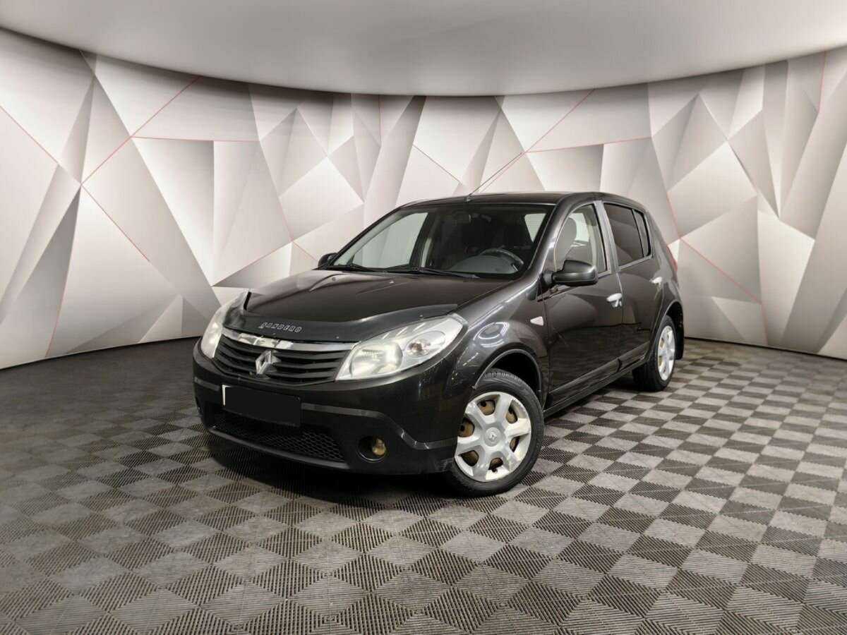 Купить Renault Sandero, 2013, 130 007 км.. Посмотреть фото