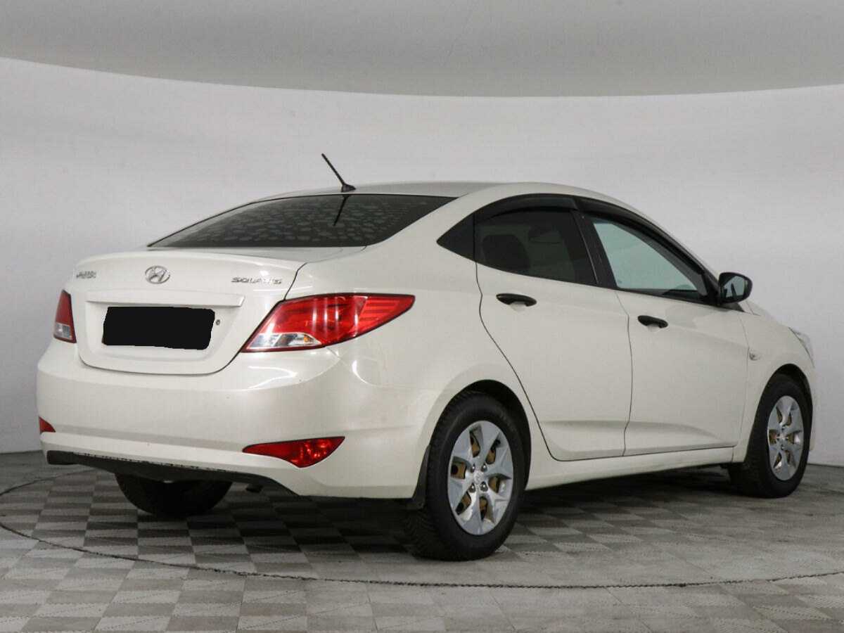 Купить Hyundai Solaris, 2015, 125 988 км.. Фото: #4