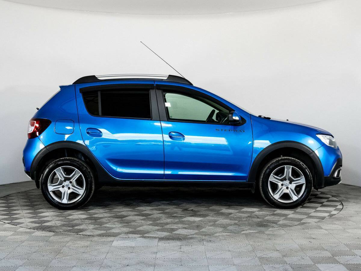Купить Renault Sandero, 2022, 65 674 км.. Фото: #3