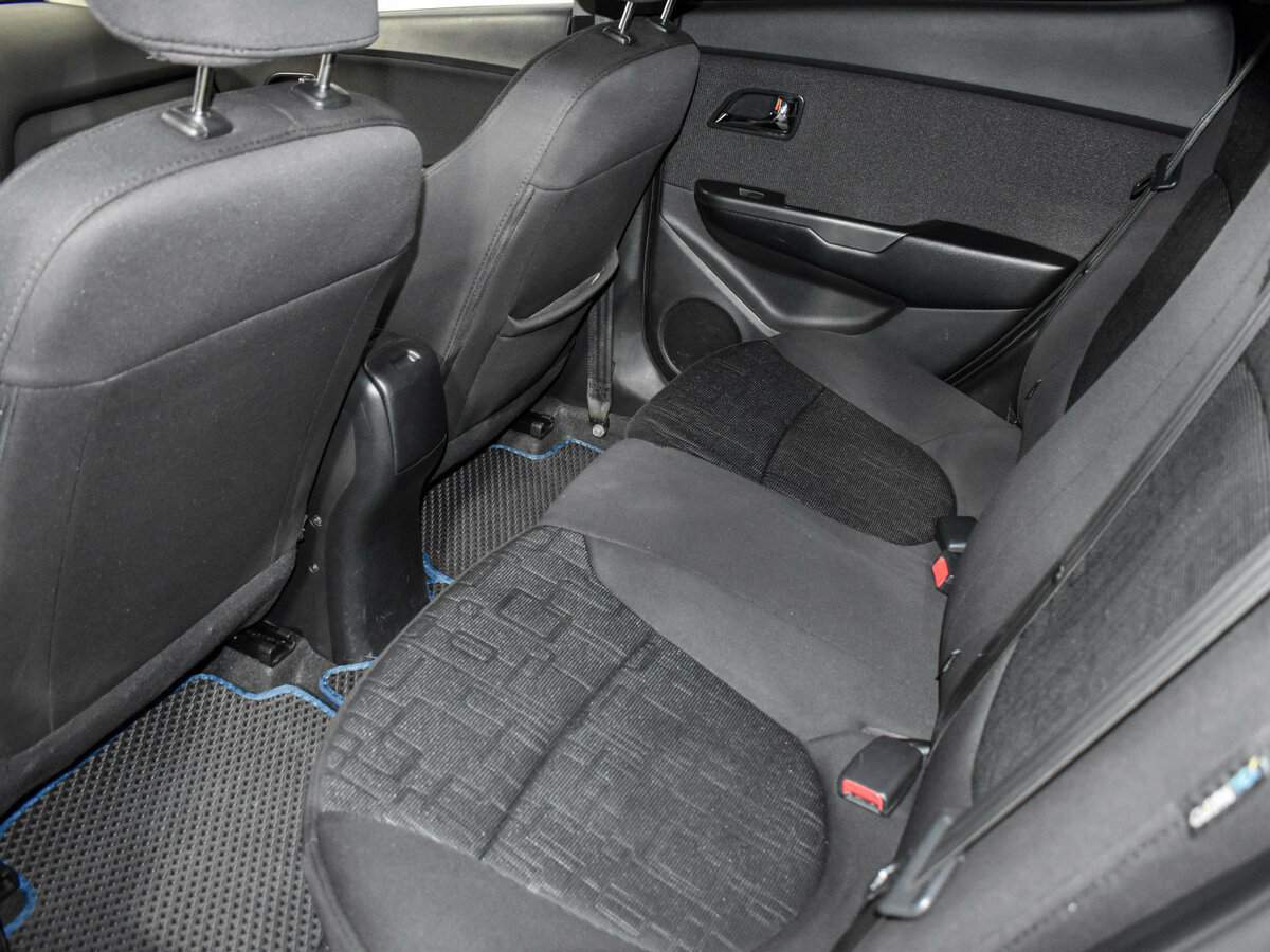 Купить Kia Rio, 2013, 180 123 км.. Фото: #10