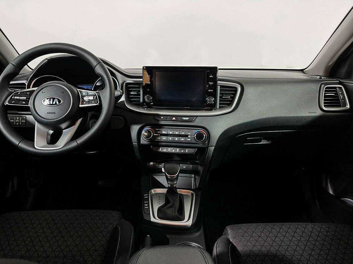 Купить Kia Ceed, 2020, 66 000 км.. Фото: #11
