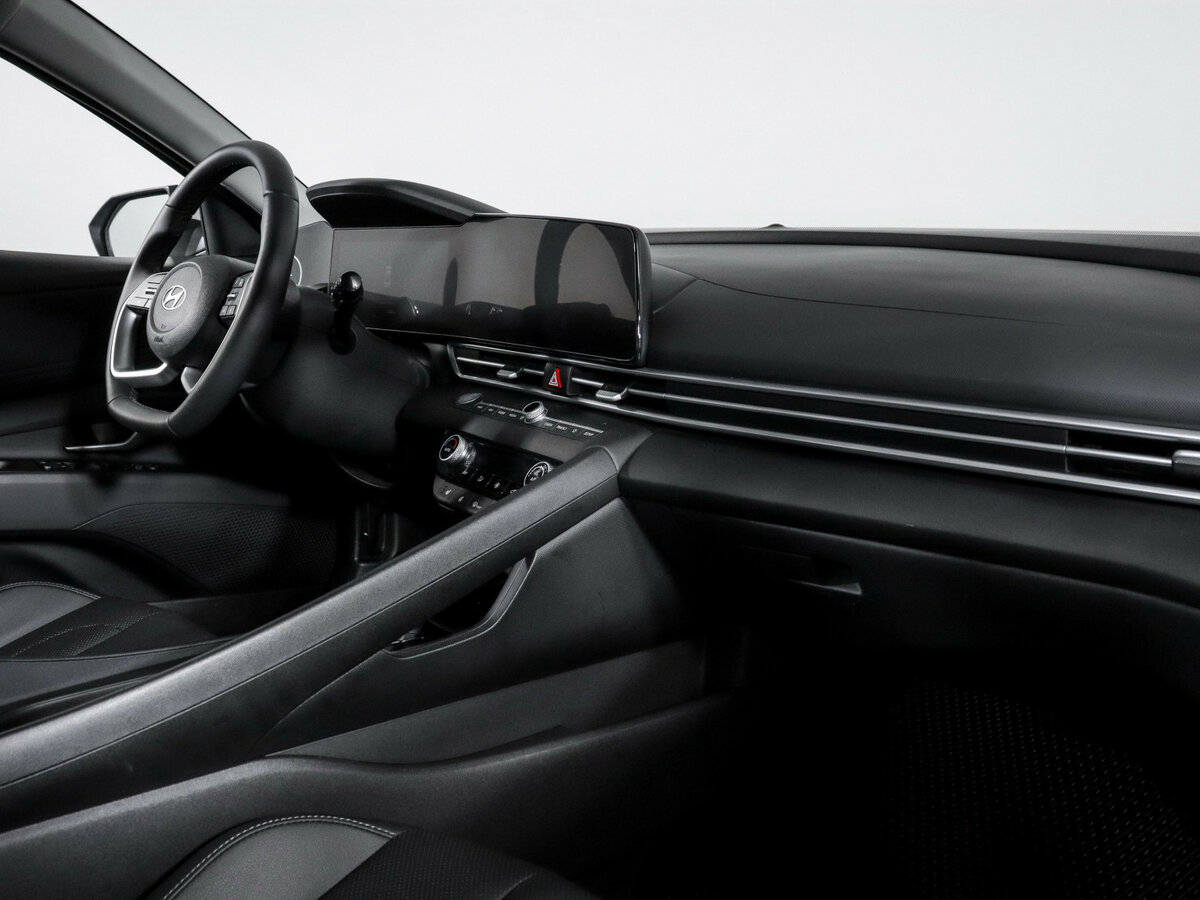 Купить Hyundai Elantra, 2023, 7 800 км.. Фото: #8