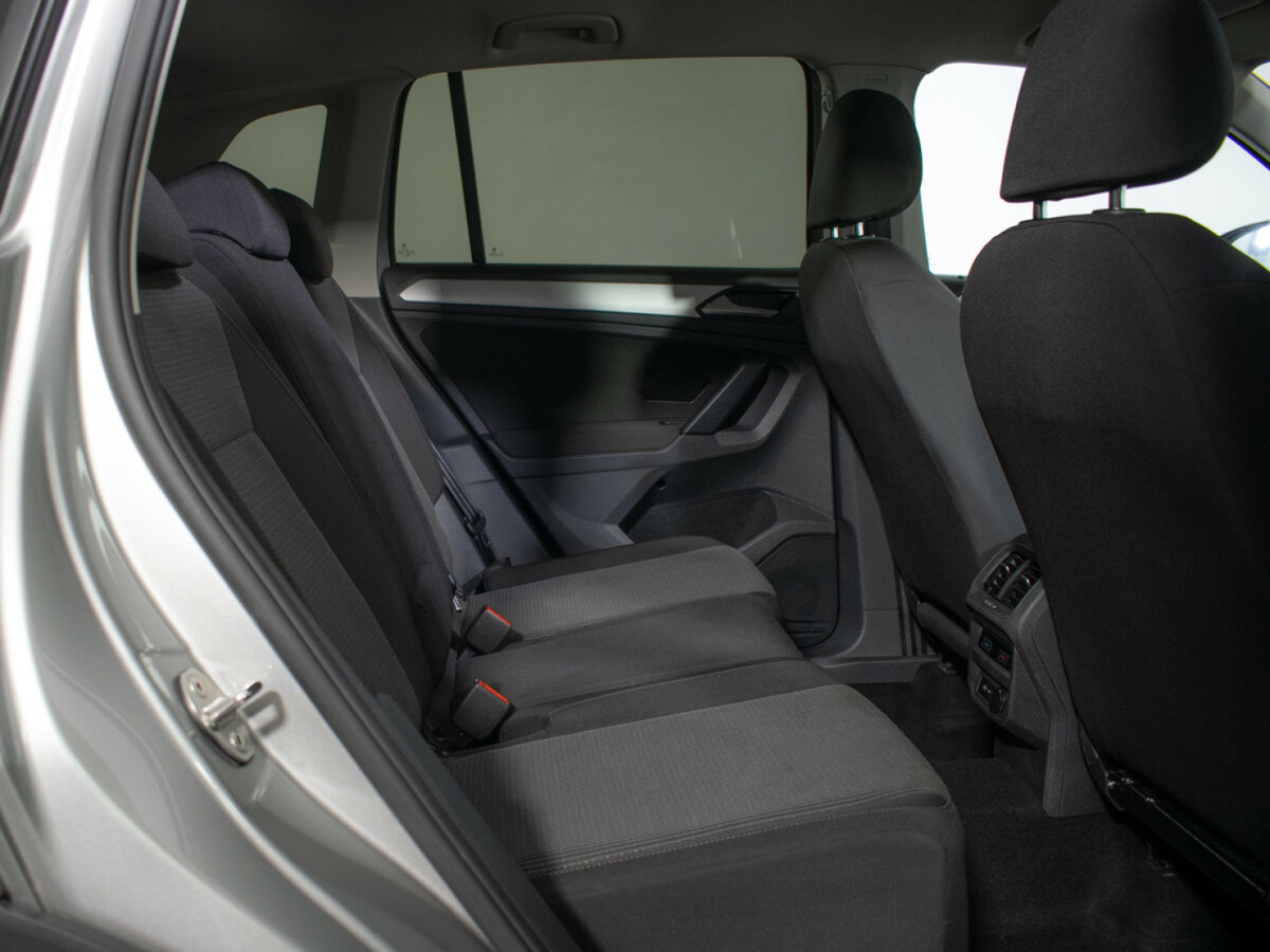 Купить Volkswagen Tiguan, 2021, 107 400 км.. Фото: #9