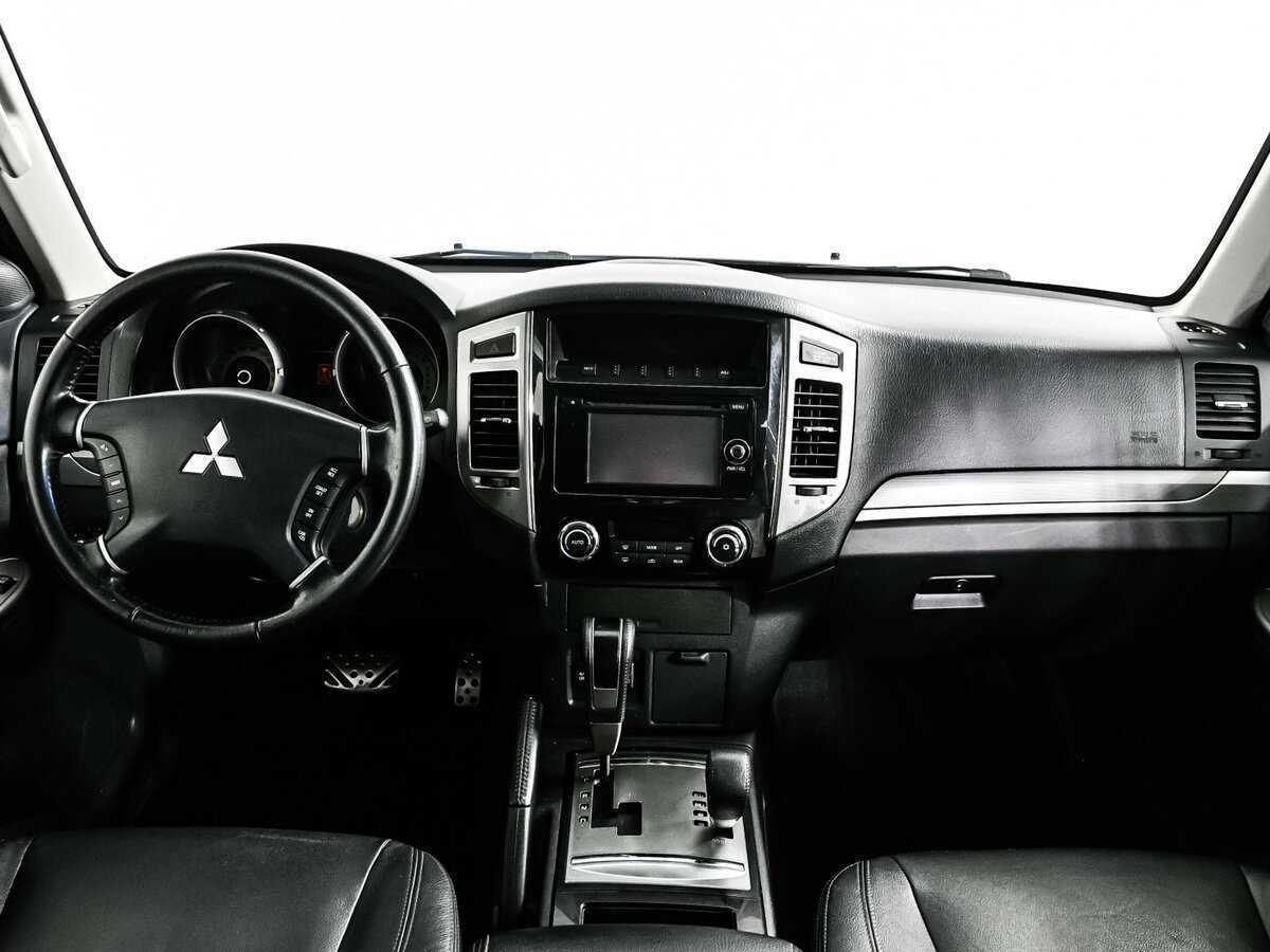 Купить Mitsubishi Pajero, 2015, 122 806 км.. Фото: #10
