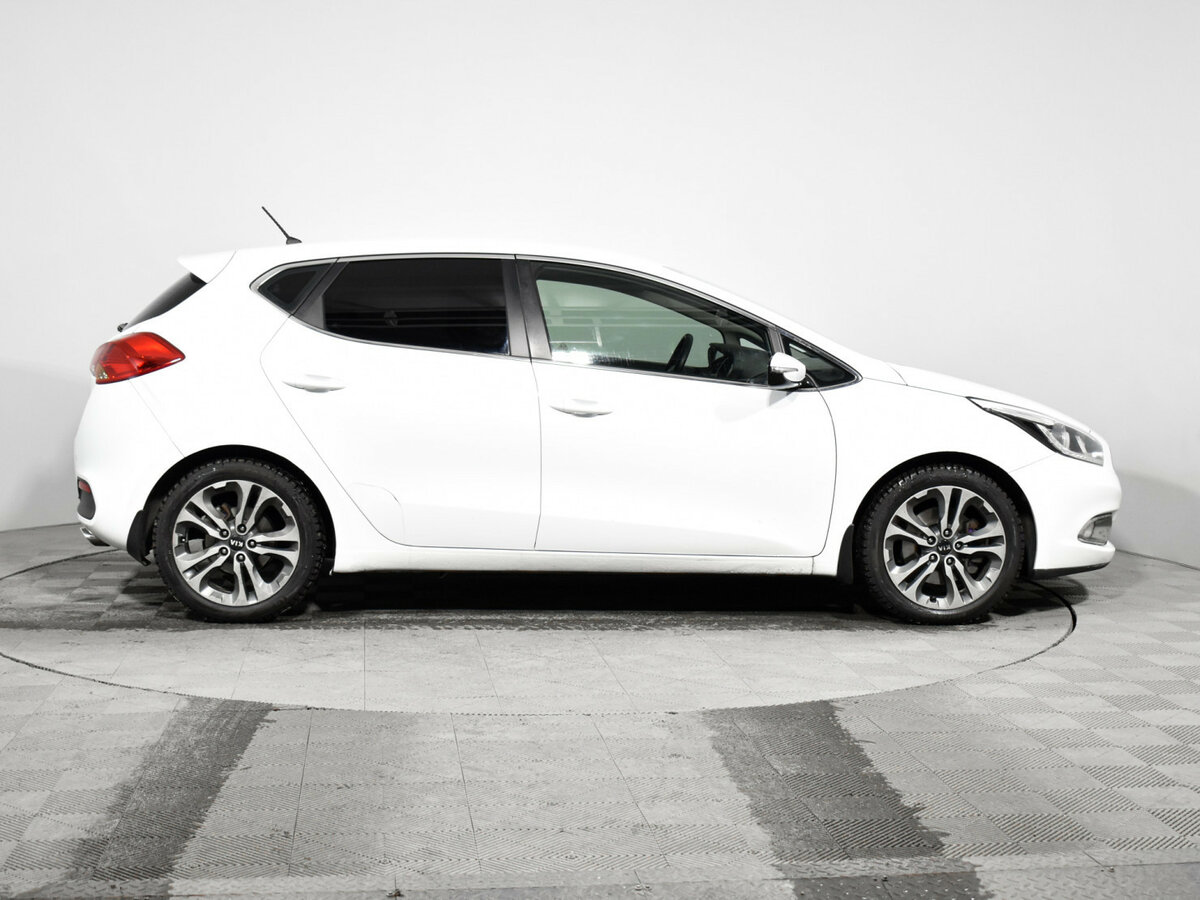 Купить Kia Ceed, 2013, 178 765 км.. Фото: #3