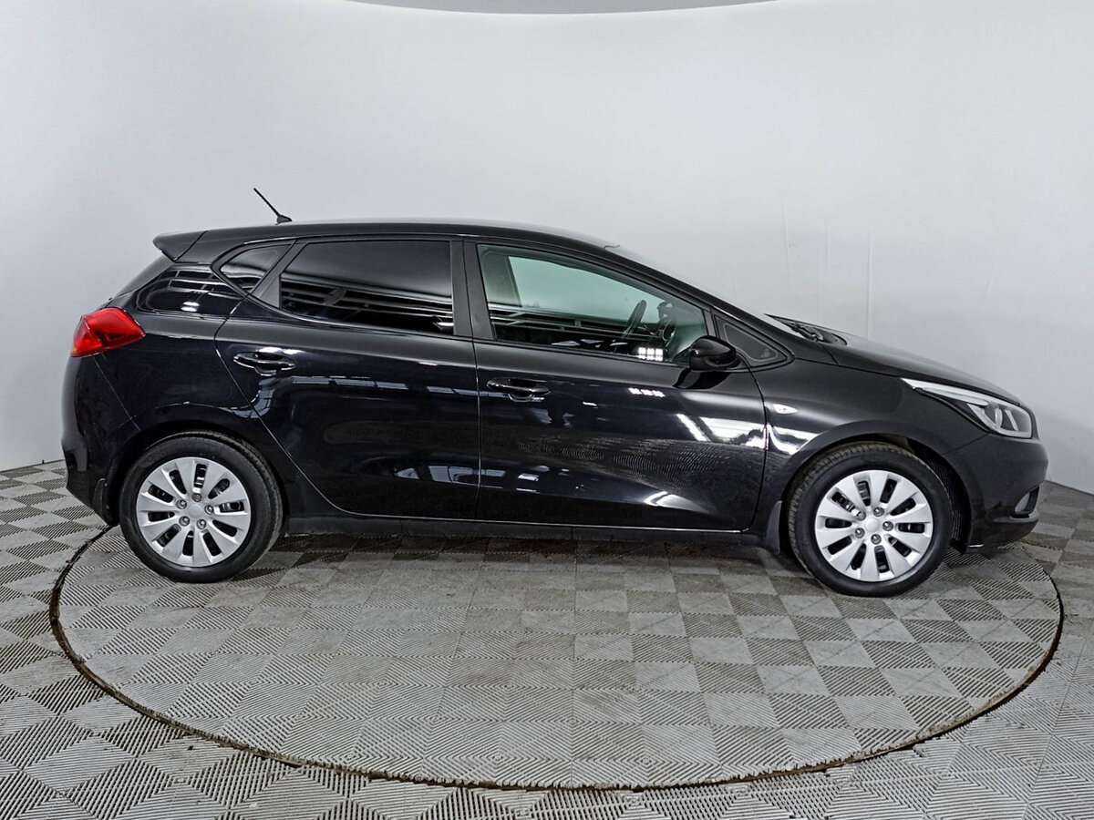 Купить Kia Ceed, 2012, 151 082 км.. Фото: #3