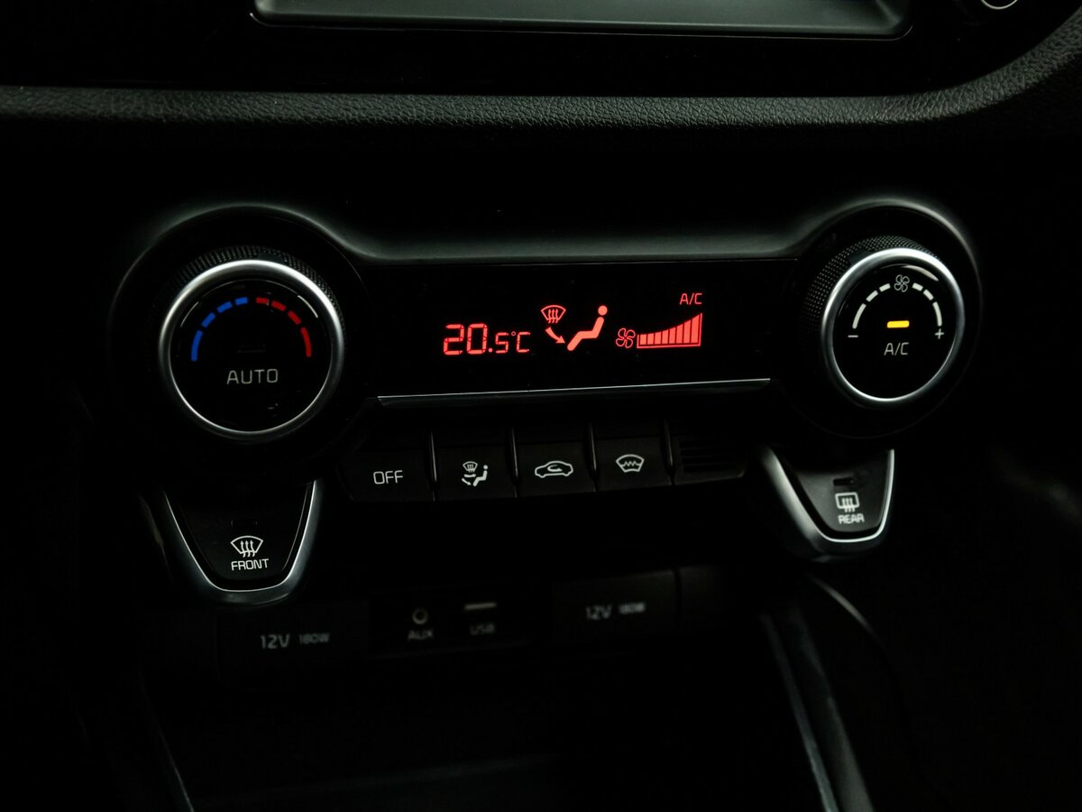 Купить Kia Rio, 2019, 167 840 км.. Фото: #10