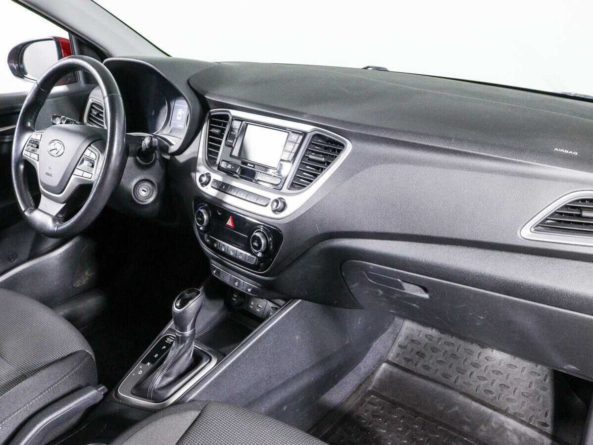 Купить Hyundai Solaris, 2017, 108 895 км.. Фото: #6