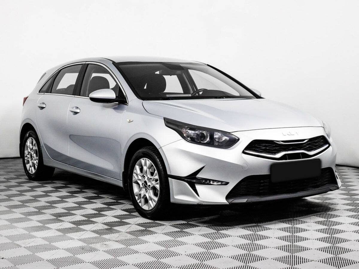 Купить Kia Ceed, 2022, 88 184 км.. Фото: #2