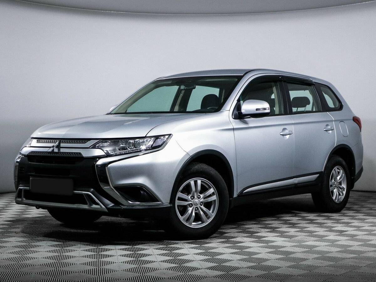 Купить Mitsubishi Outlander, 2019, 70 648 км.. Посмотреть фото