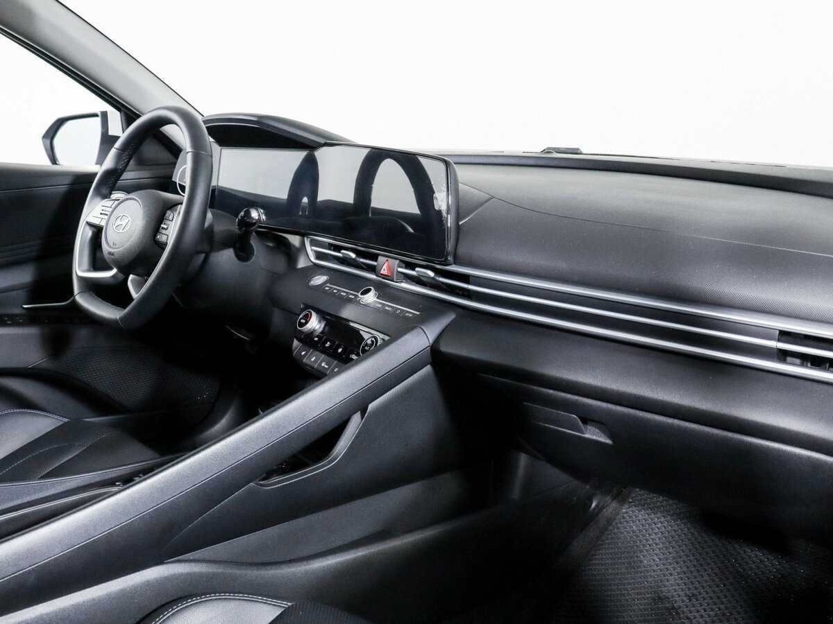 Купить Hyundai Elantra, 2023, 27 783 км.. Фото: #8