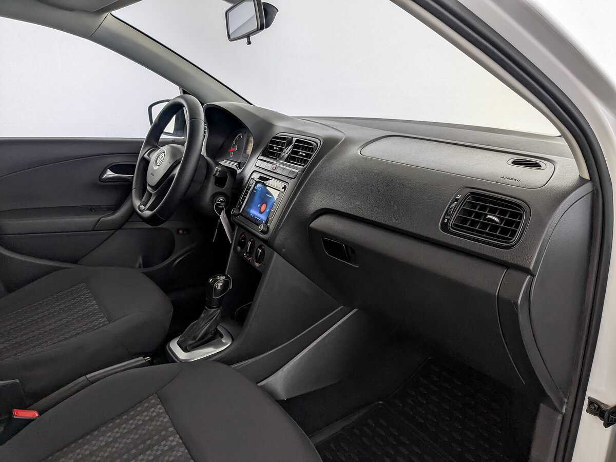 Купить Volkswagen Polo, 2020, 146 373 км.. Фото: #10