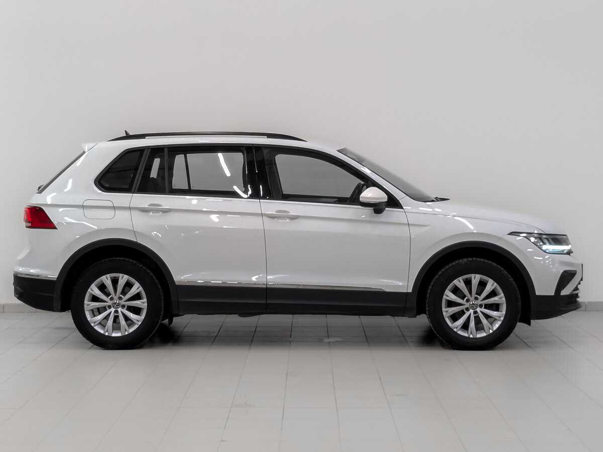 Купить Volkswagen Tiguan, 2021, 156 781 км.. Фото: #3