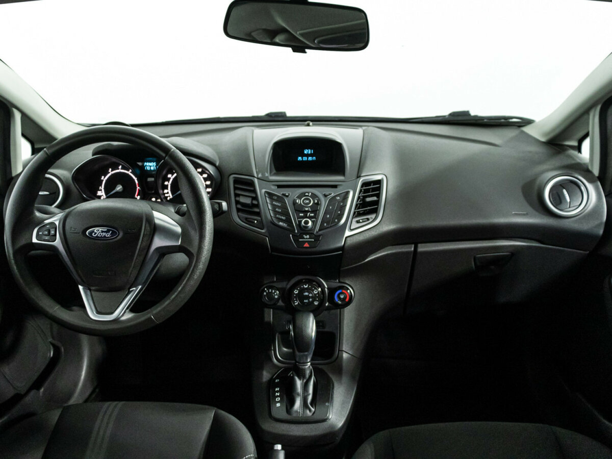 Купить Ford Fiesta, 2015, 170 182 км.. Фото: #12