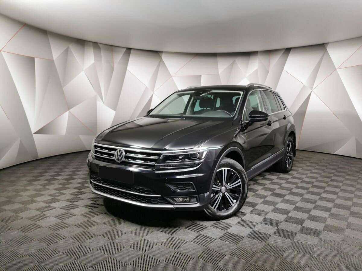 Купить Volkswagen Tiguan, 2019, 26 066 км.. Посмотреть фото