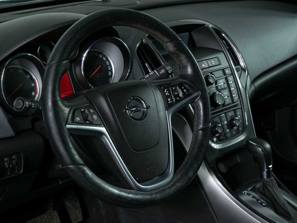 Купить Opel Astra, 2013, 147 856 км.. Фото: #12