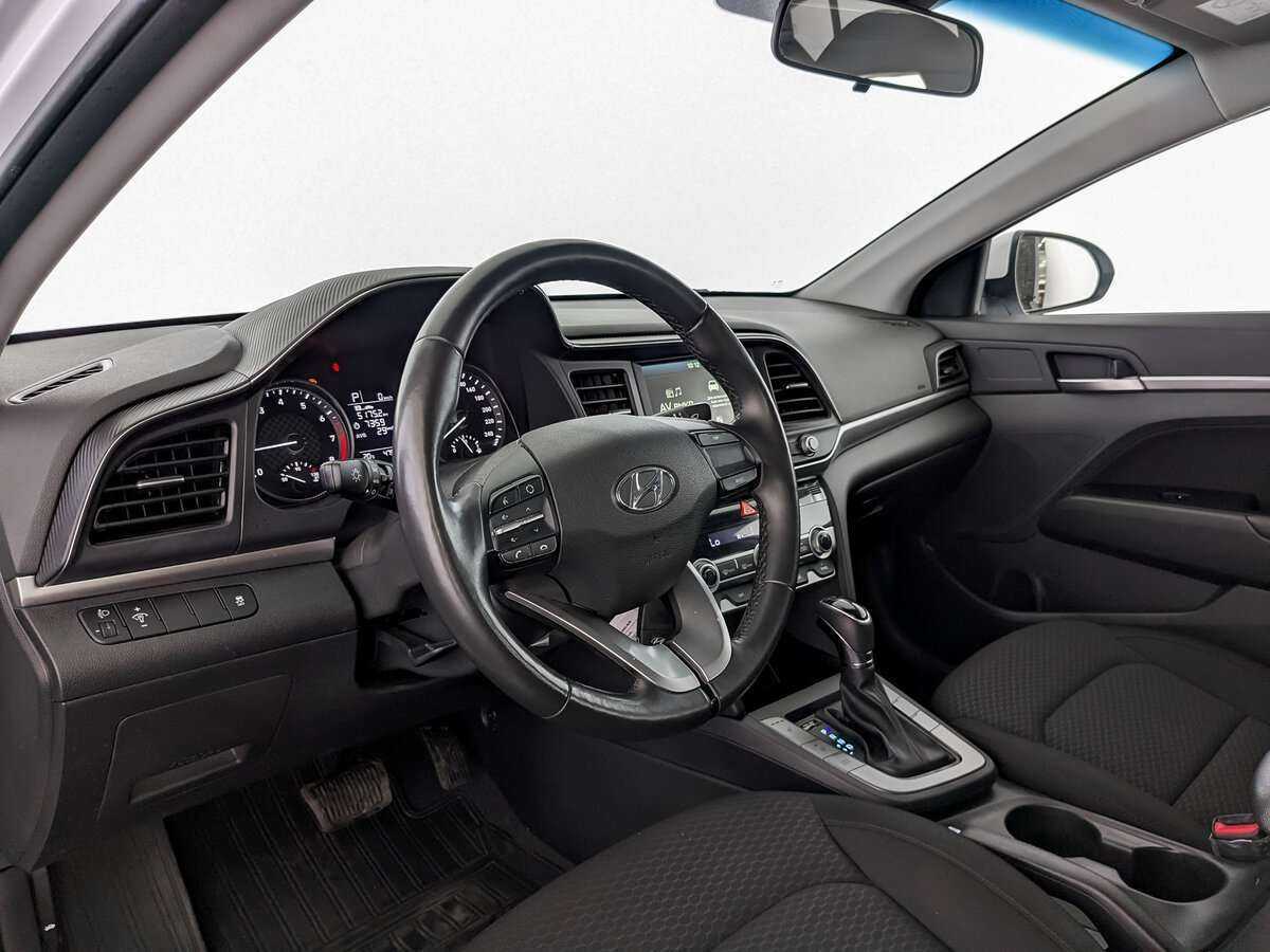 Купить Hyundai Elantra, 2020, 71 482 км.. Фото: #13