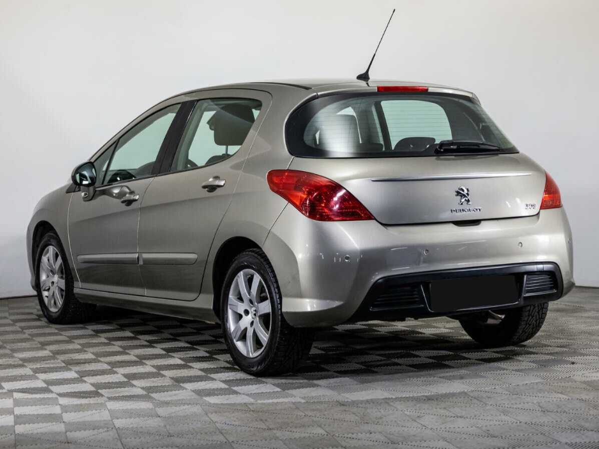 Купить Peugeot 308, 2013, 82 635 км.. Фото: #6