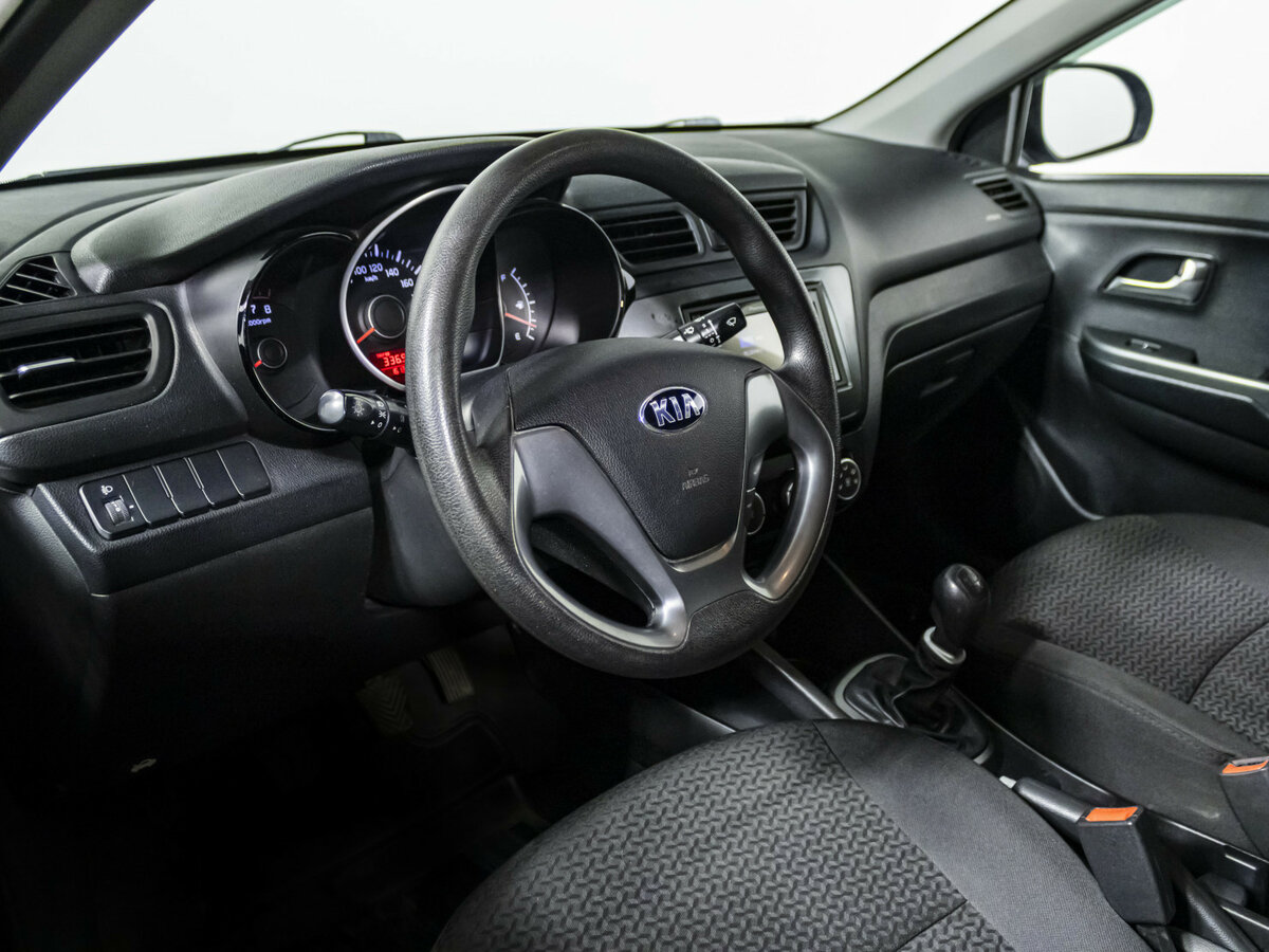 Купить Kia Rio, 2016, 161 324 км.. Фото: #9