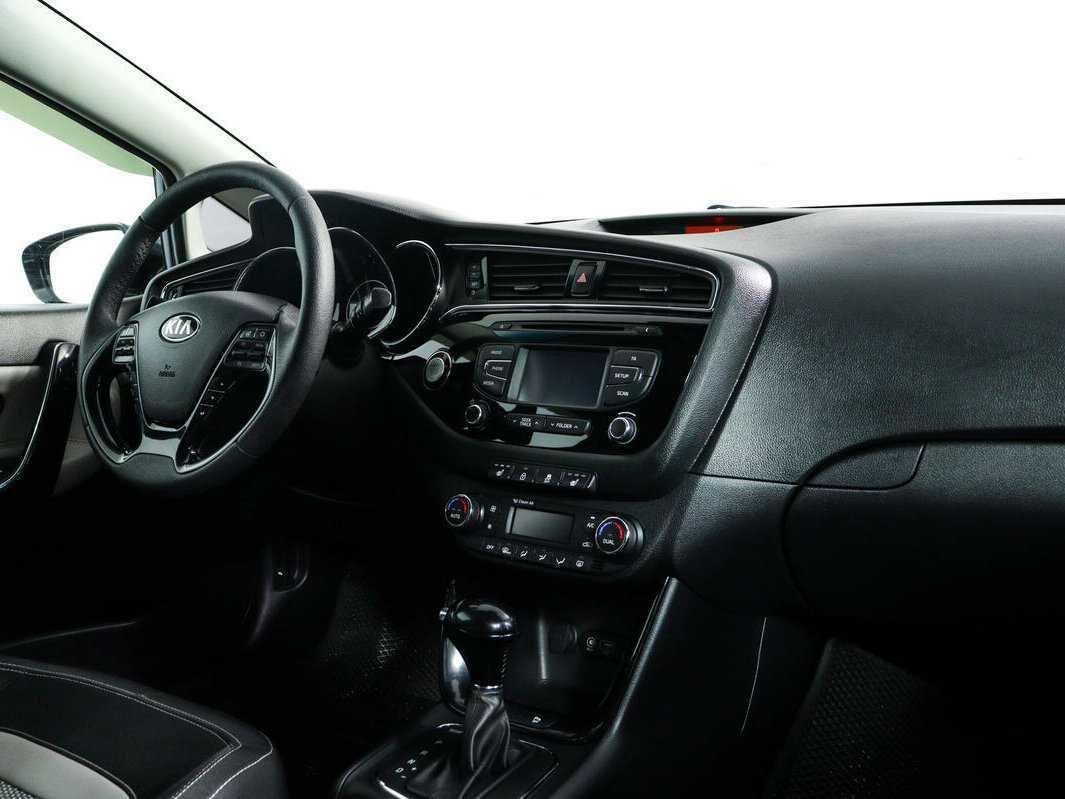 Купить Kia Ceed, 2015, 120 466 км.. Фото: #8