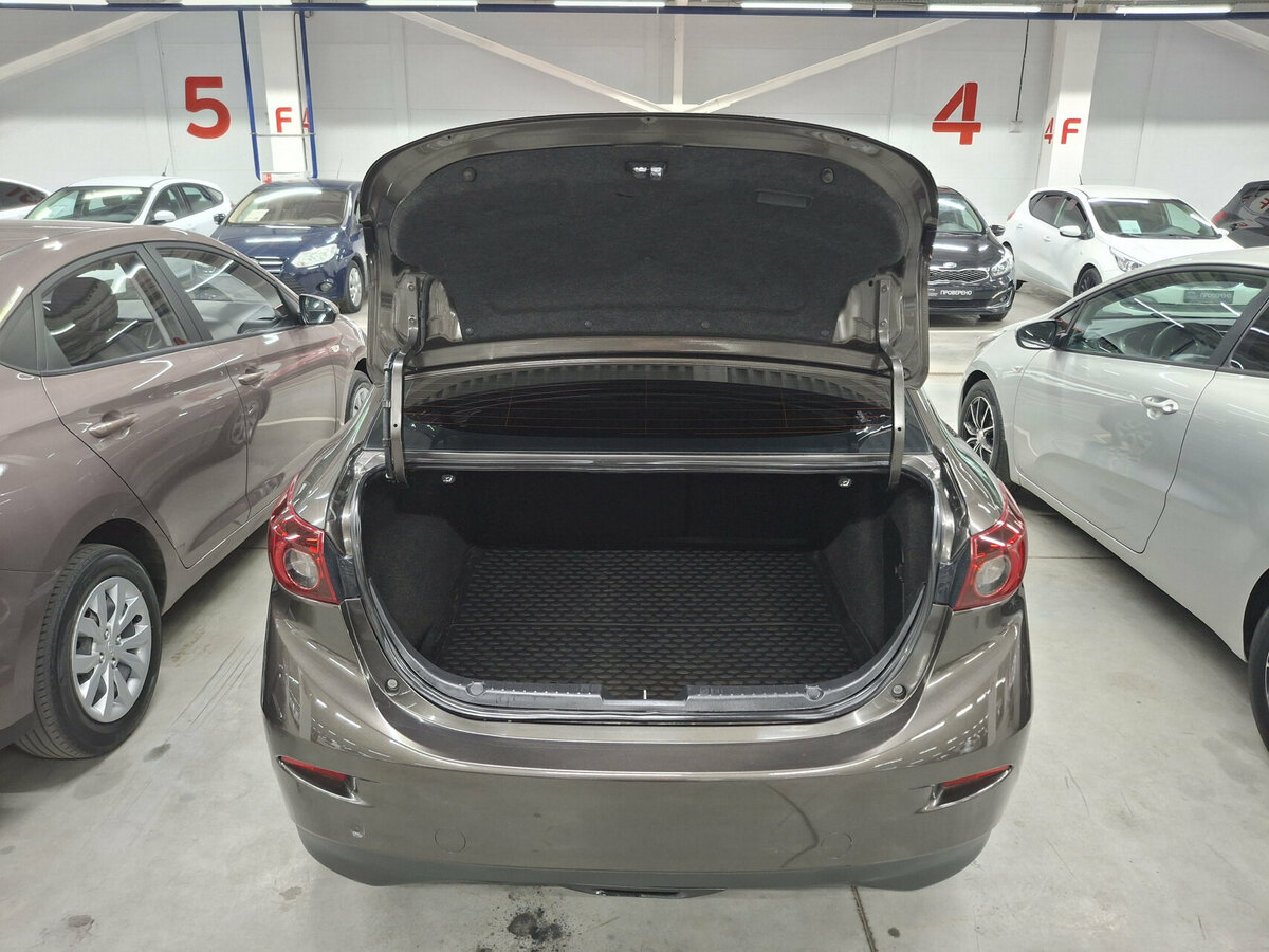 Купить Mazda 3, 2014, 165 341 км.. Фото: #9