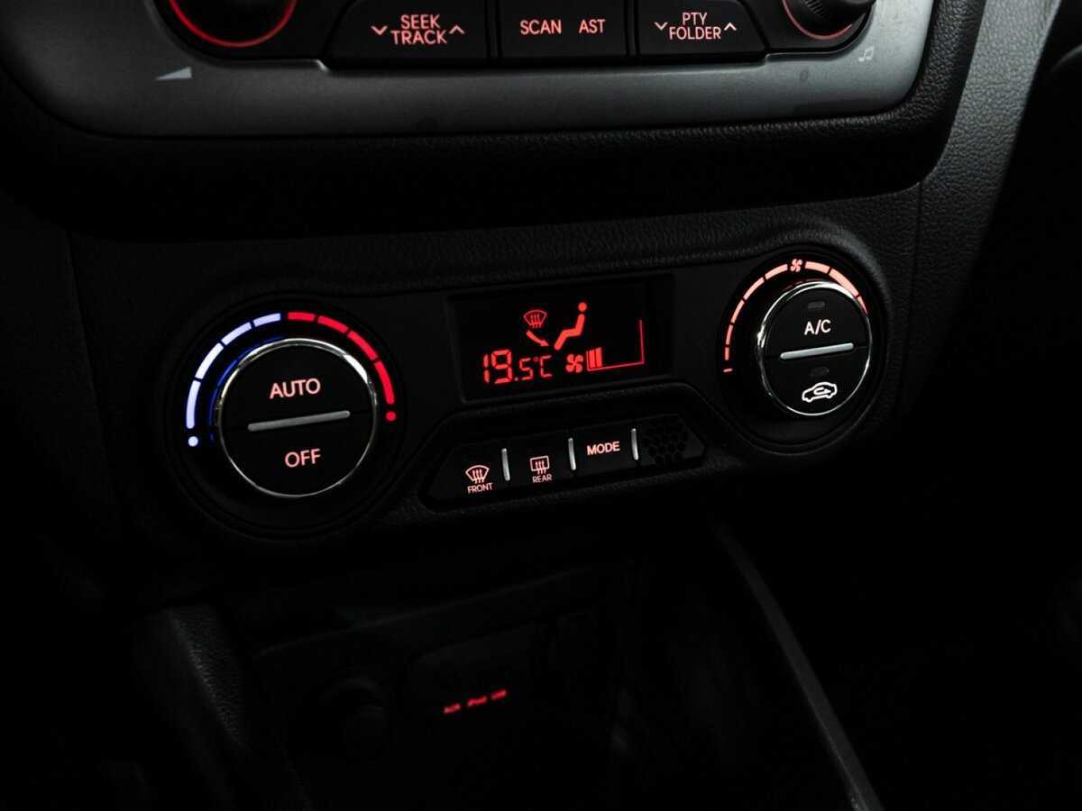 Купить Kia Rio, 2013, 67 563 км.. Фото: #14