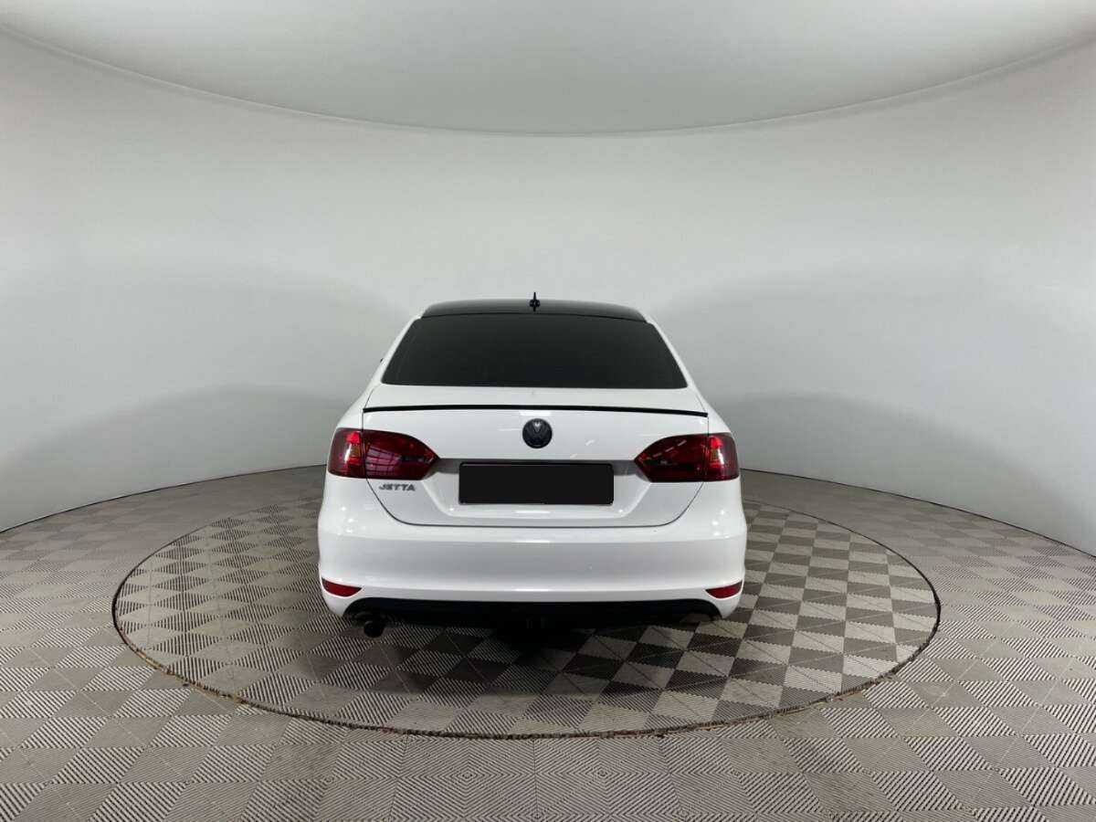 Купить Volkswagen Jetta, 2014, 175 810 км.. Фото: #4