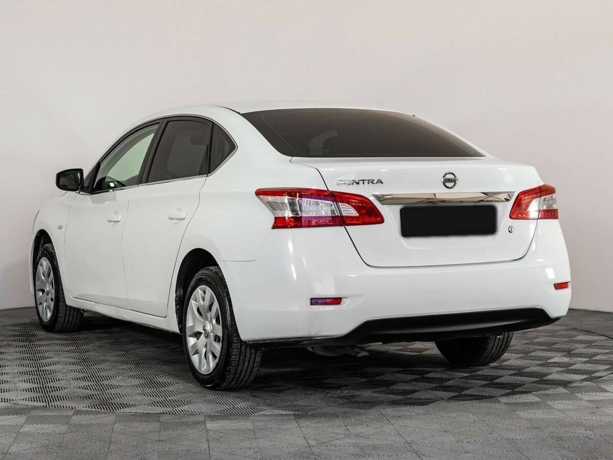 Купить Nissan Sentra, 2015, 179 675 км.. Фото: #5