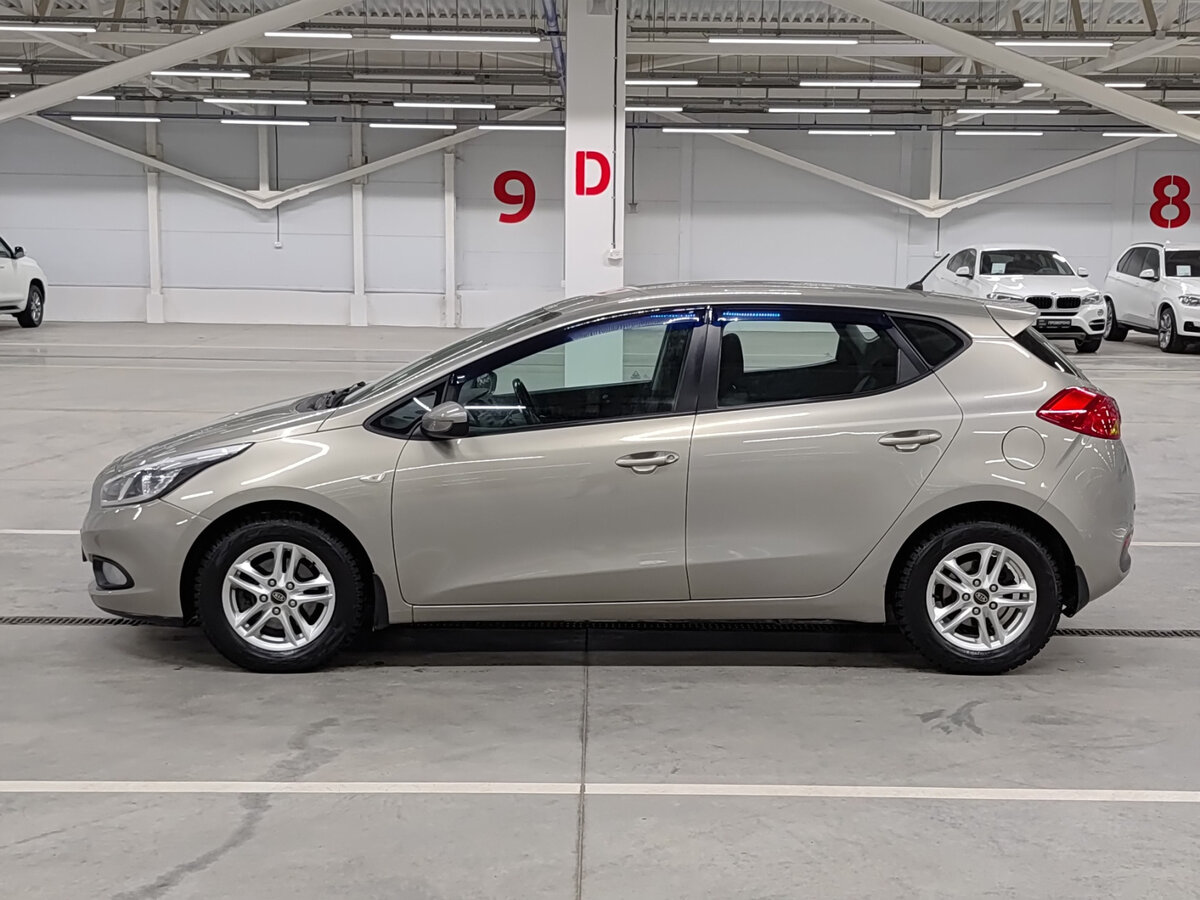 Купить Kia Ceed, 2012, 84 618 км.. Фото: #7