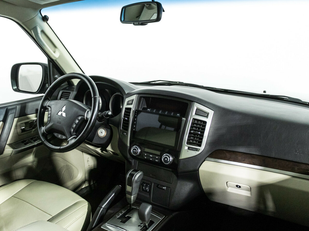 Купить Mitsubishi Pajero, 2017, 141 000 км.. Фото: #6