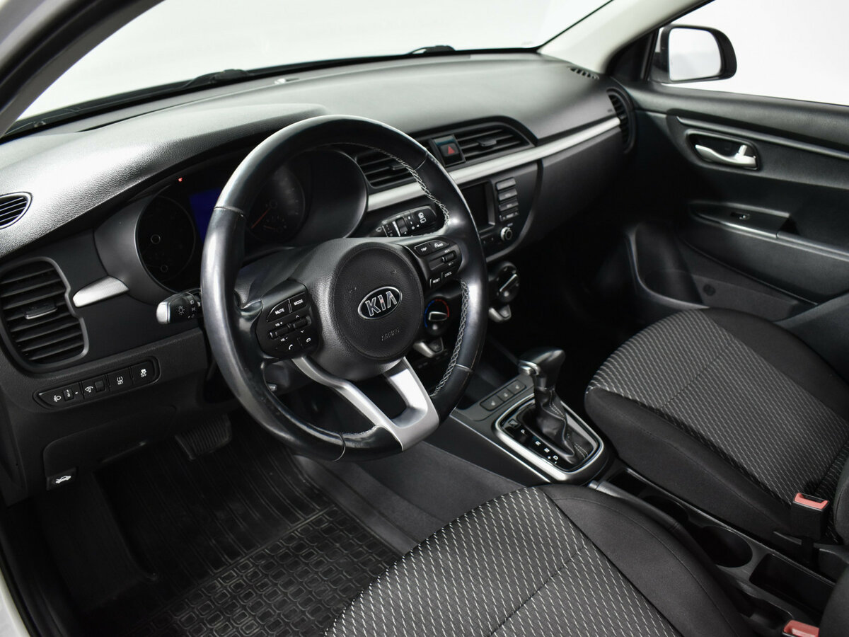 Купить Kia Rio, 2018, 187 629 км.. Фото: #8