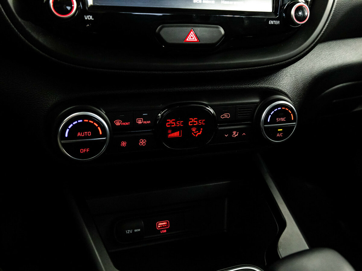 Купить Kia Soul, 2020, 47 761 км.. Фото: #10