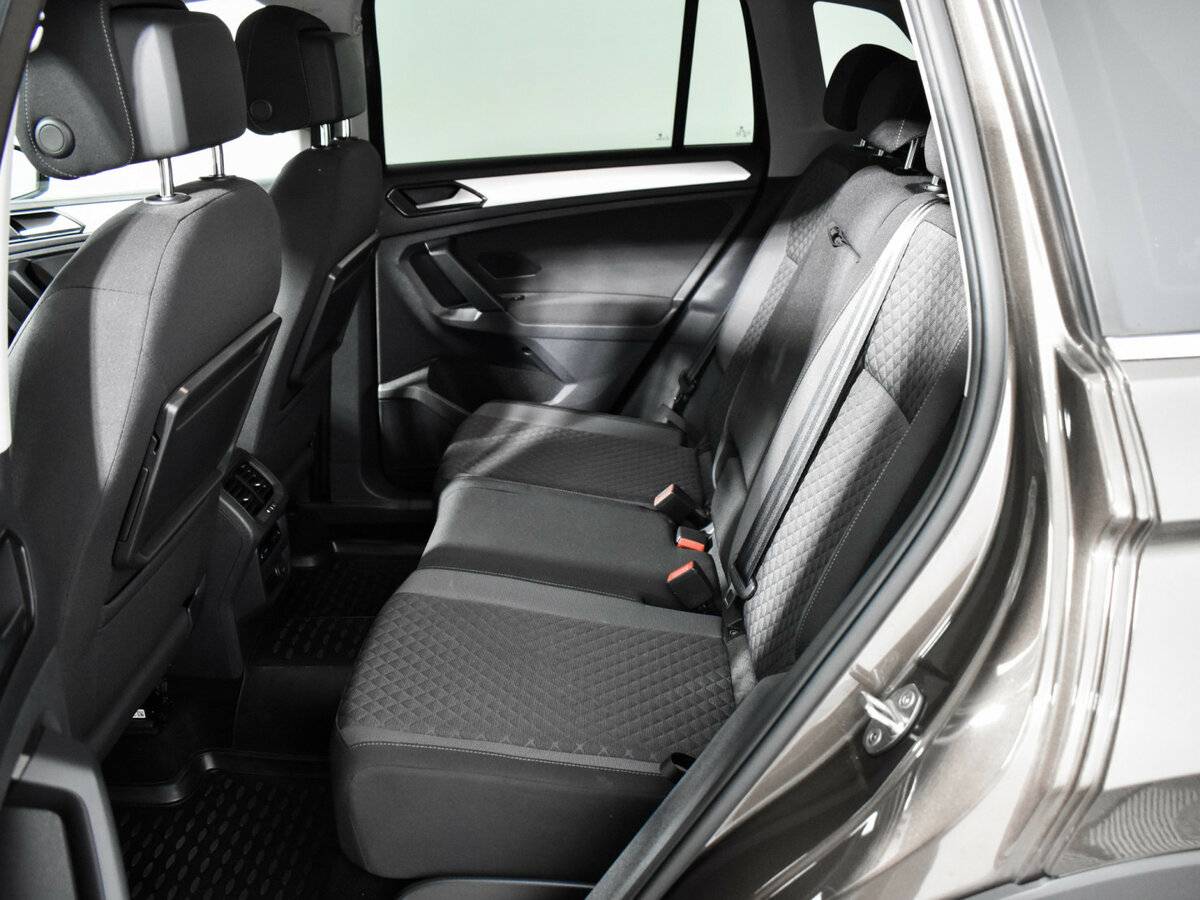 Купить Volkswagen Tiguan, 2018, 78 600 км.. Фото: #10