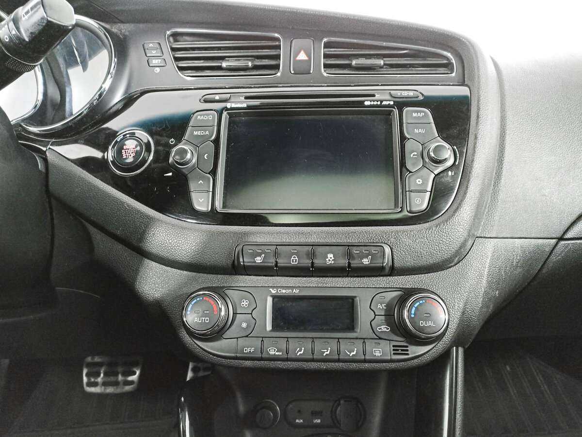 Купить Kia Ceed, 2013, 229 045 км.. Фото: #12