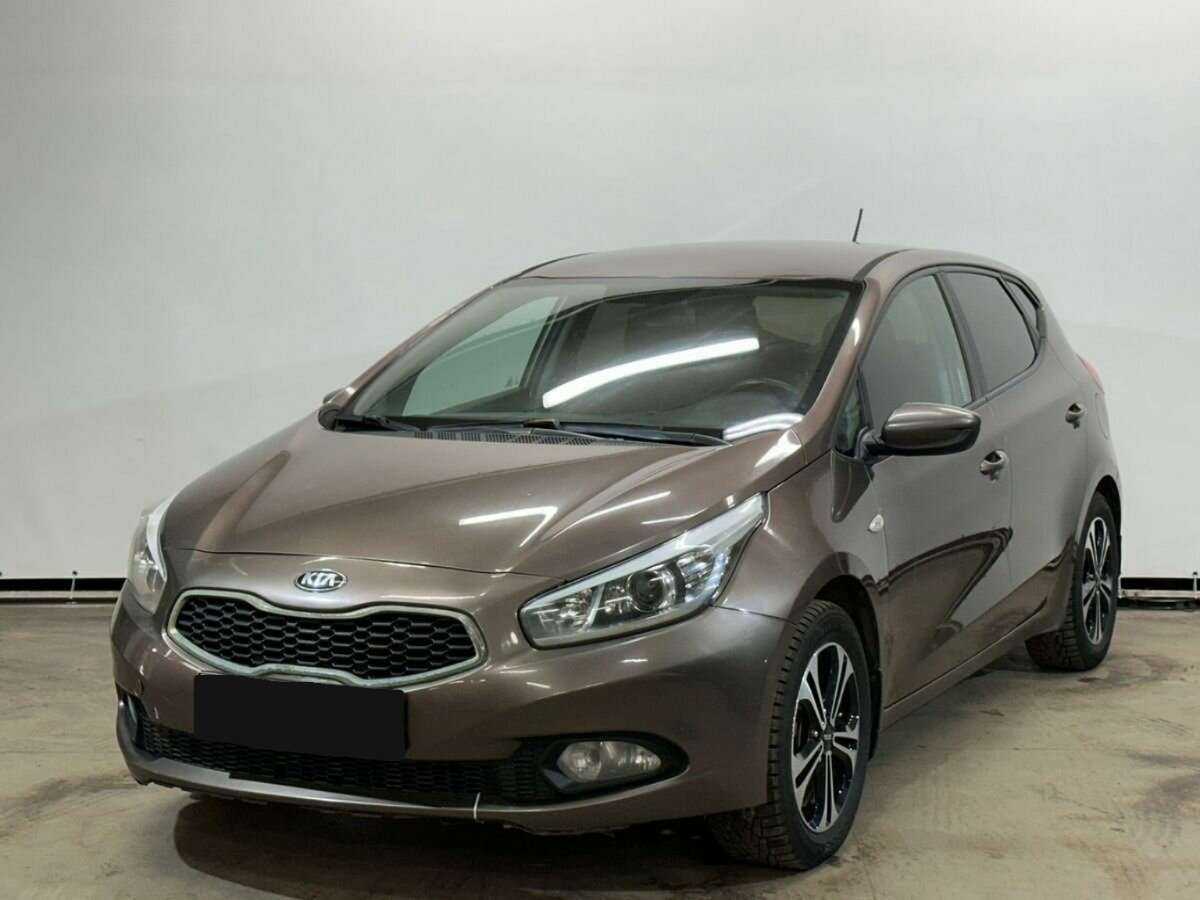 Купить Kia Ceed, 2013, 151 896 км.. Фото: #0