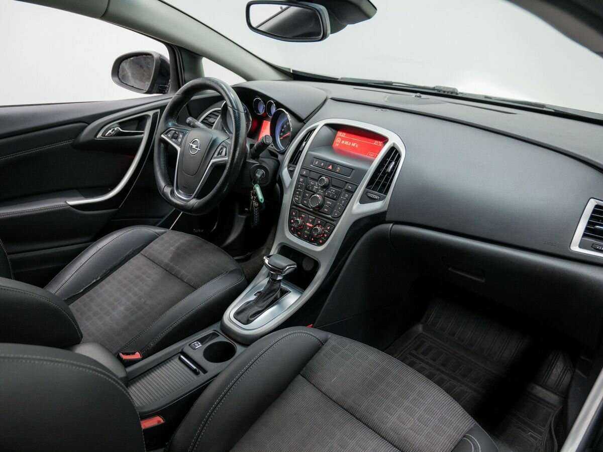 Купить Opel Astra, 2012, 258 000 км.. Фото: #4
