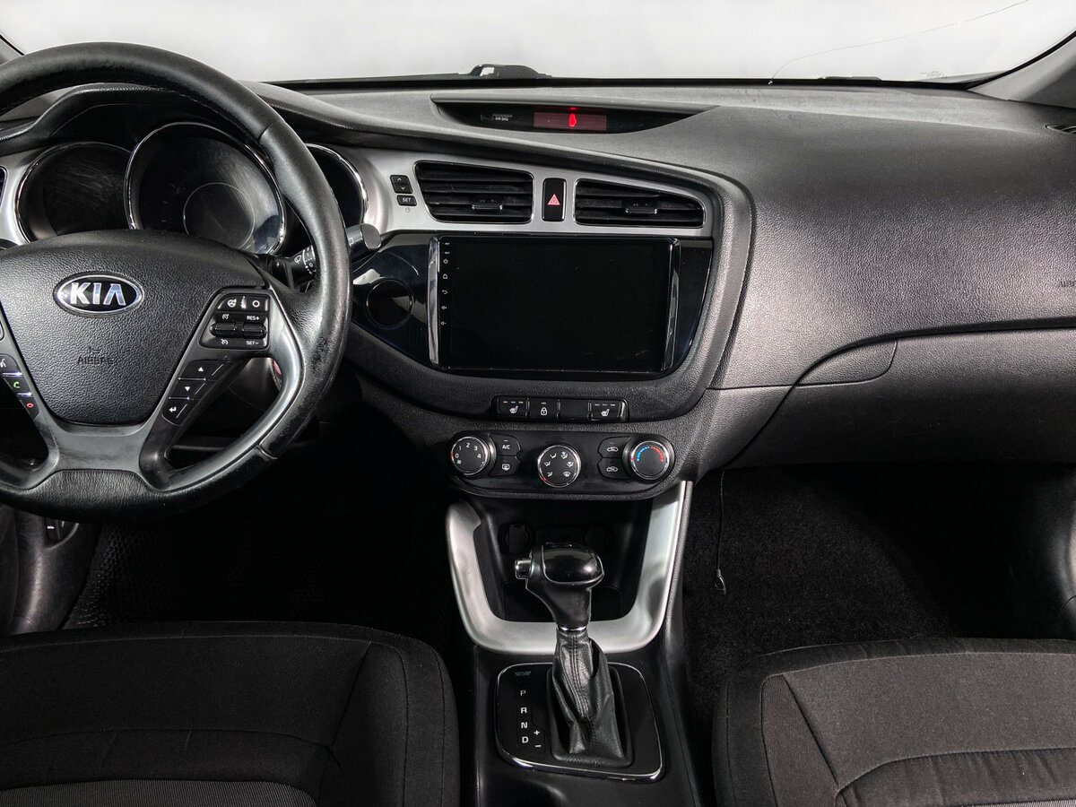 Купить Kia Ceed, 2013, 242 620 км.. Фото: #8