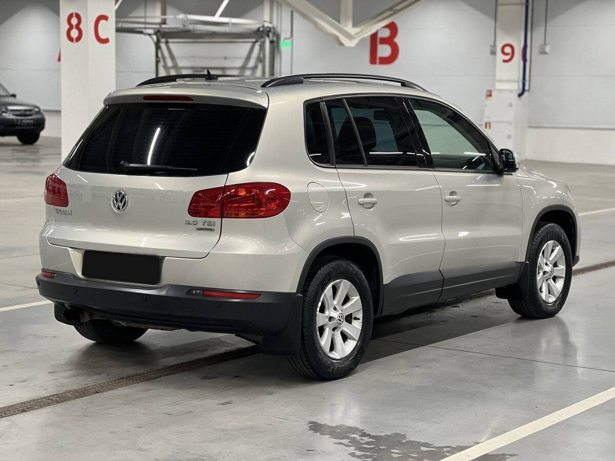 Купить Volkswagen Tiguan, 2012, 179 371 км.. Фото: #4