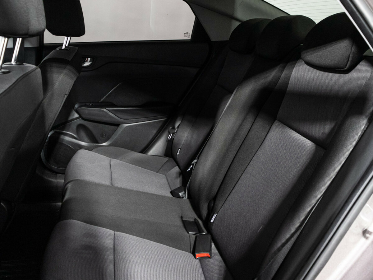 Купить Hyundai Solaris, 2018, 52 475 км.. Фото: #9
